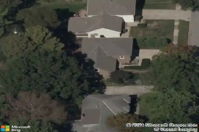 10412 indiana ave, kansas city,  MO 64137