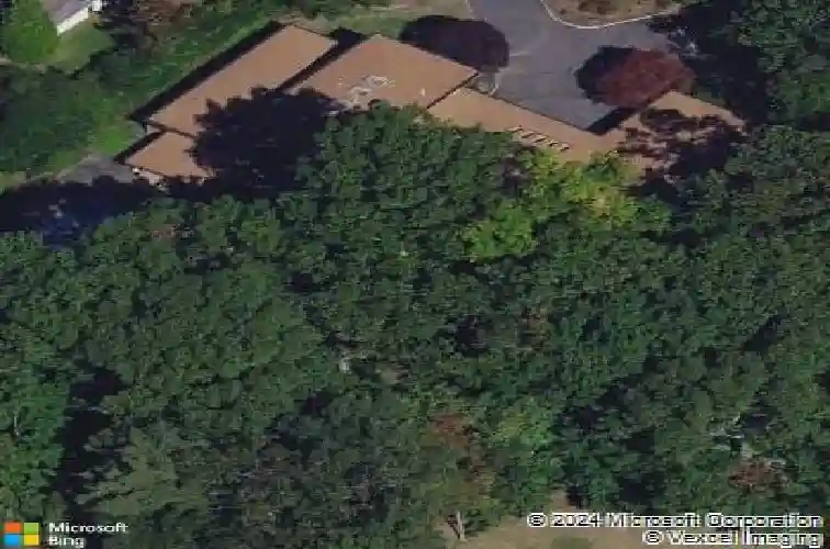 90 essex dr, tenafly,  NJ 07670