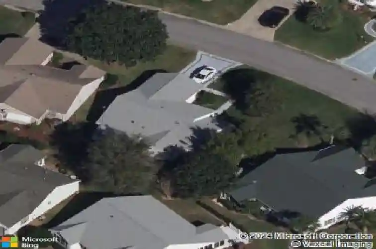 2004 san leonardo way, lady lake,  FL 32159