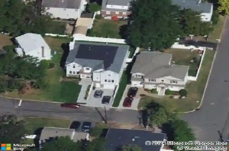 11 lee pl, bergenfield,  NJ 07621