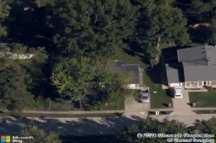 1221 owen dr, liberty,  MO 64068