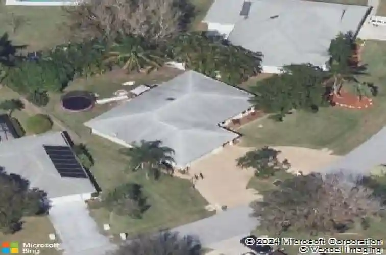 1962 ne san carlos calle, jensen beach,  FL 34957