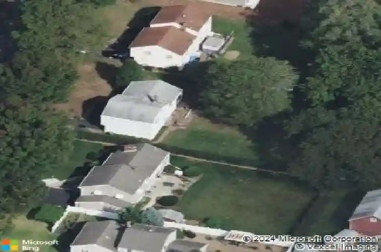 210 hillcrest dr, paramus,  NJ 07652