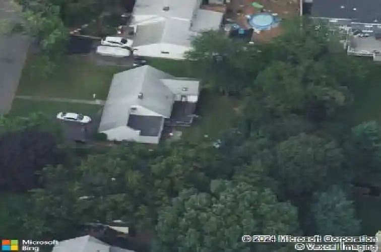 404 willard rd, paramus,  NJ 07652