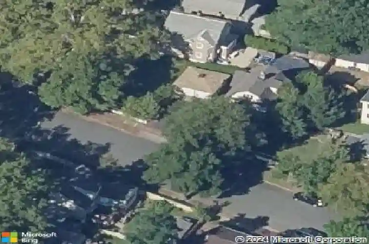 189 summit cross, rutherford,  NJ 07070