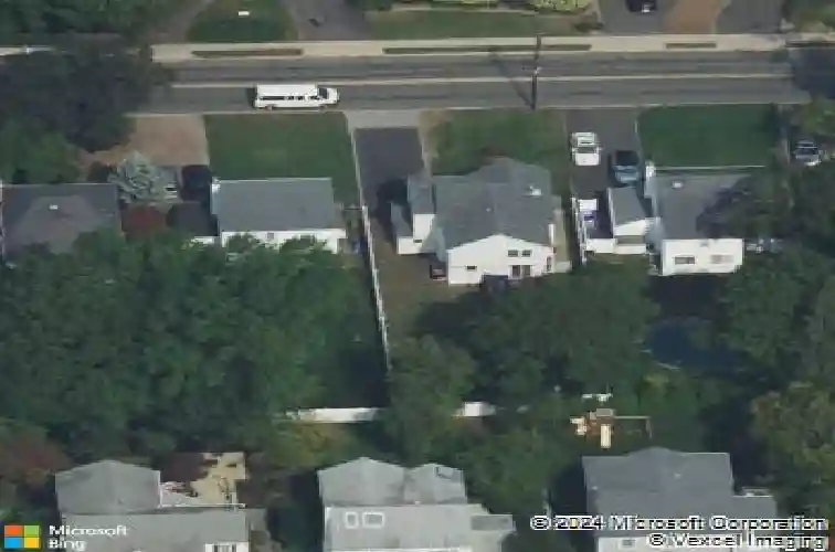 152 w clinton ave, tenafly,  NJ 07670