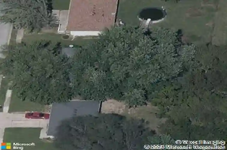 1401 se royal st, oak grove,  MO 64075