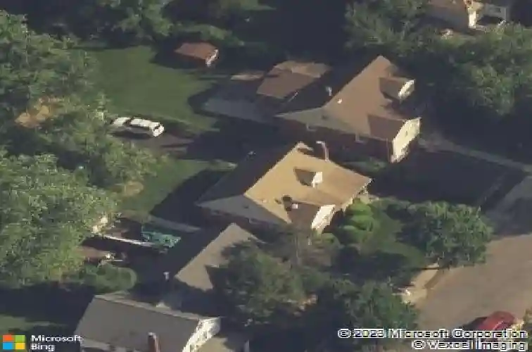 326 gifford pl, teaneck,  NJ 07666