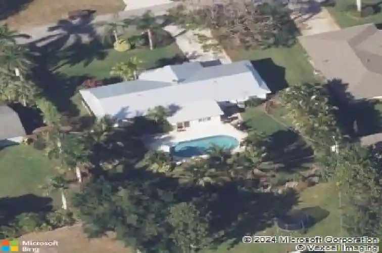 8016 se palm st, hobe sound,  FL 33455