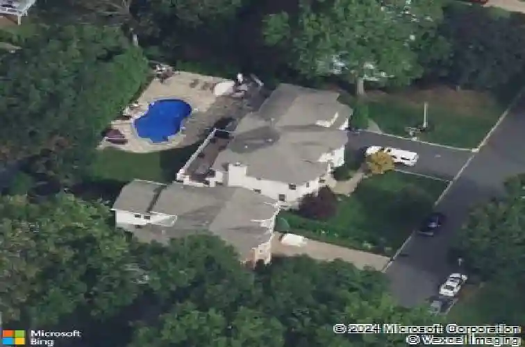 733 7th ave, river edge,  NJ 07661