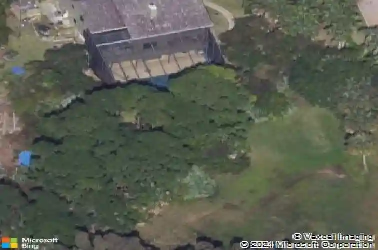 940 ne stokes ter, jensen beach,  FL 34957