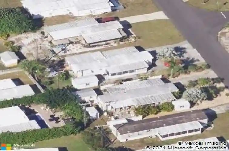 8268 se swan ave, hobe sound,  FL 33455