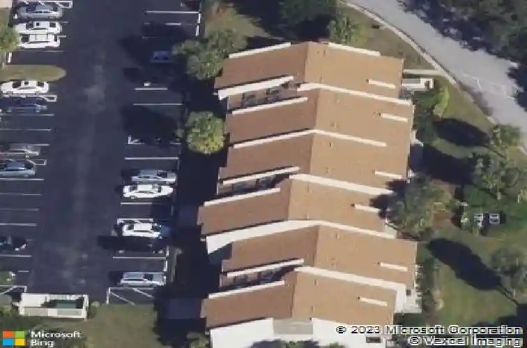 1600 ne dixie hwy #3-201
                                ,Unit Apt 3-201, jensen beach,  FL 34957