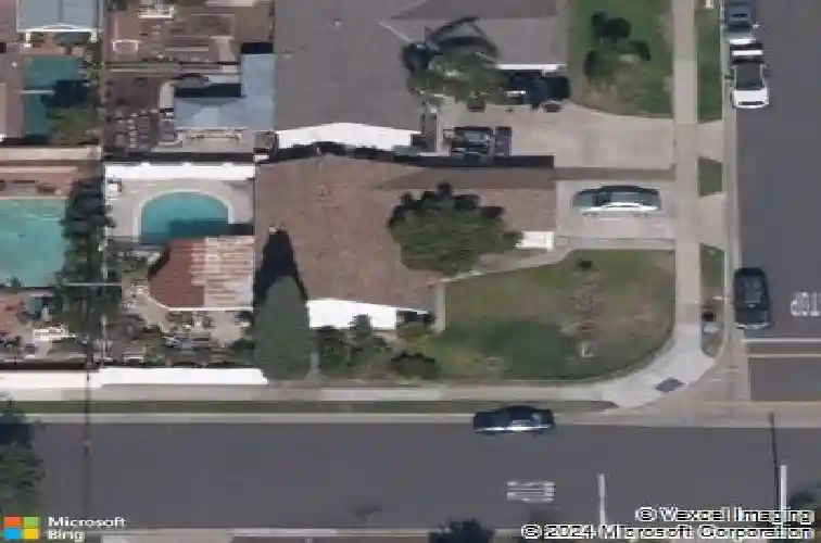  huntington beach,  CA 92649