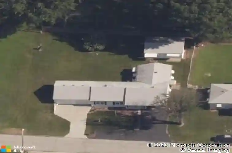5820 sloan ave, kansas city,  KS 66104