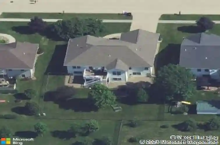 1835 valentine dr, marion,  IA 52302