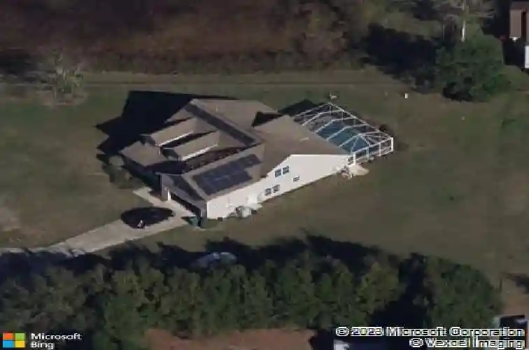 106 pine ct, wildwood,  FL 34785