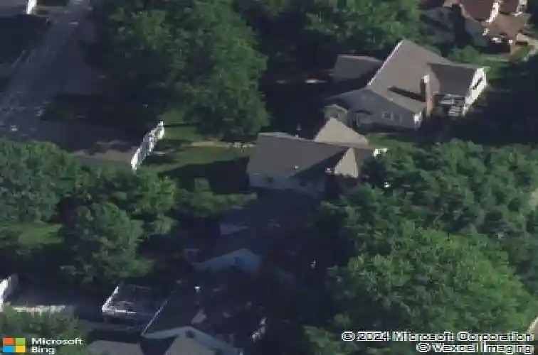 2526 1st ave ne, cedar rapids,  IA 52402