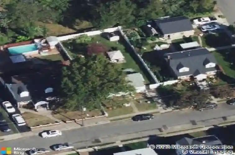 233 rudolph ave, elmwood park,  NJ 07407