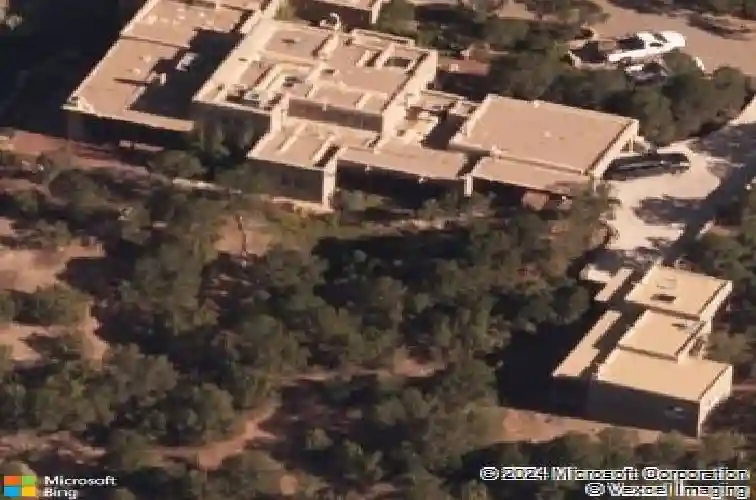 2216 wilderness arroyo, santa fe,  NM 87505