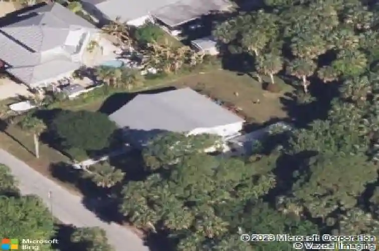 12165 se nassau ave, hobe sound,  FL 33455