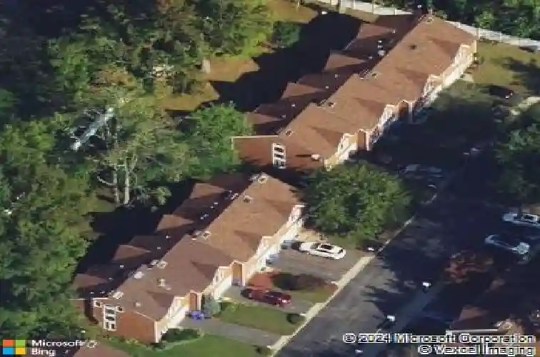 8 mevan ave, englewood,  NJ 07631