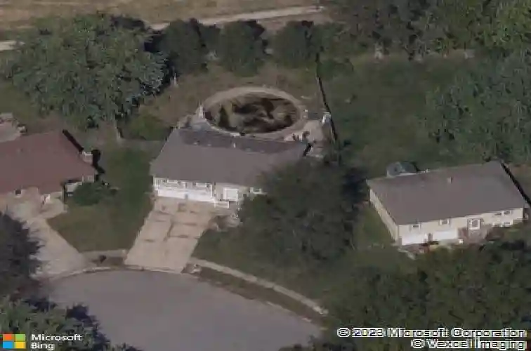 1724 n hanover ave, independence,  MO 64056