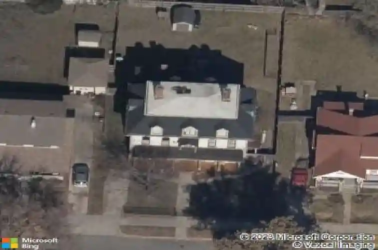 522 w maple ave, independence,  MO 64050