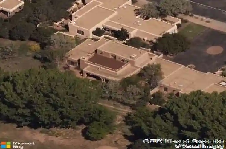 3101 old pecos trl #412, santa fe,  NM 87505