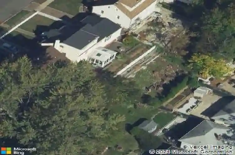 582 morse ave, ridgefield,  NJ 07657