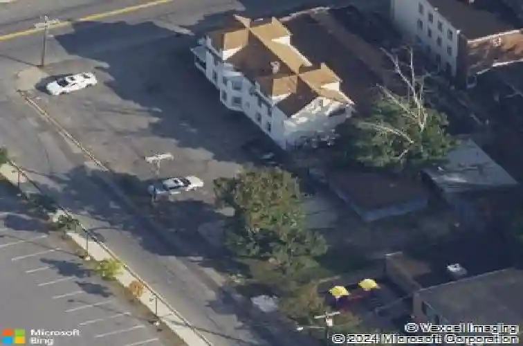 2122 broadway, schenectady,  NY 12306