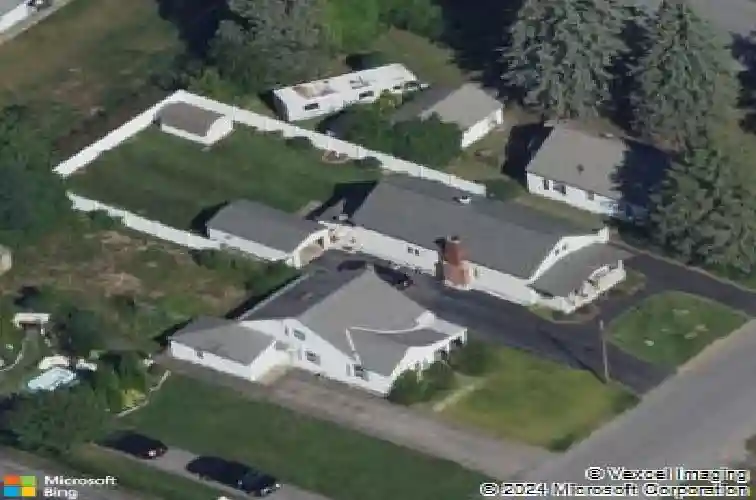 2105 oaklawn ave, schenectady,  NY 12306