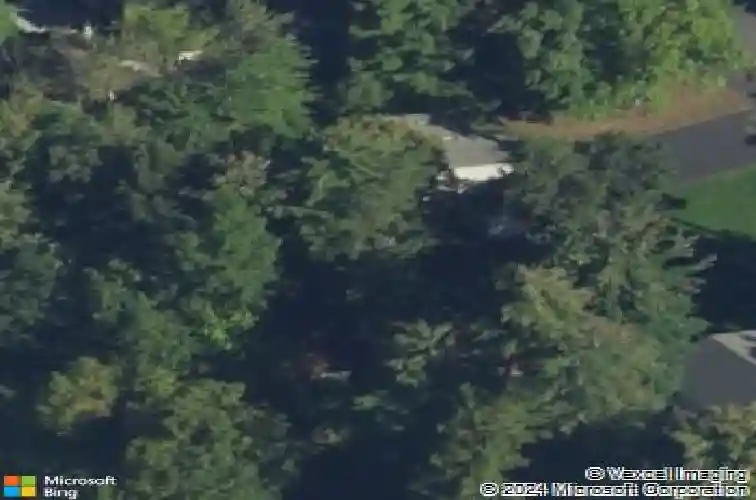 35 warwick way, schenectady,  NY 12309