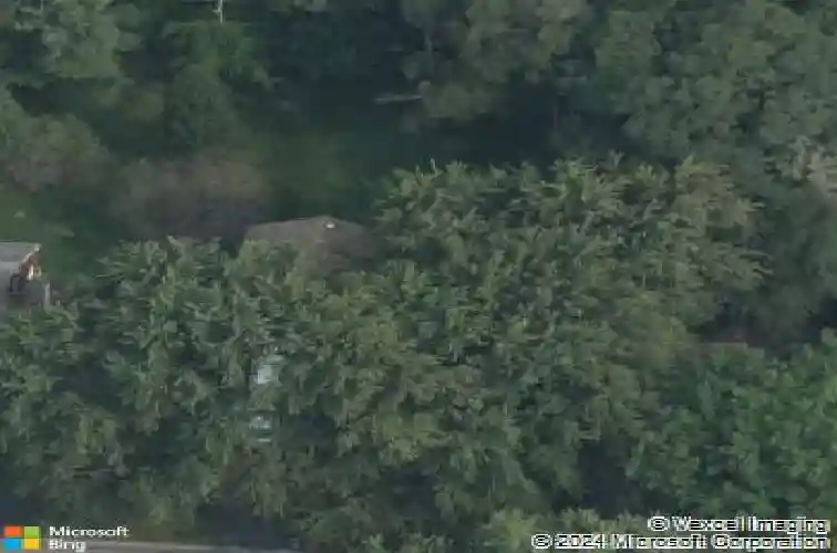 8 knolls rd, schenectady,  NY 12309