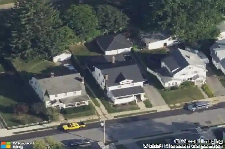 142 6th st, schenectady,  NY 12302