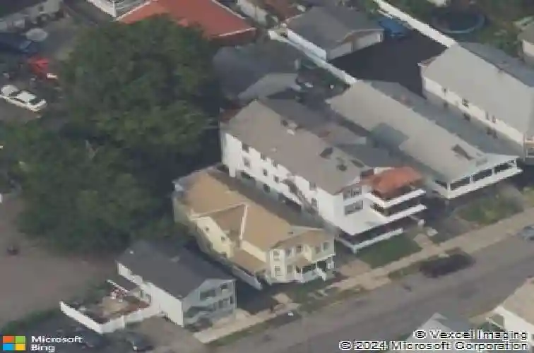 6 hawk st, schenectady,  NY 12307