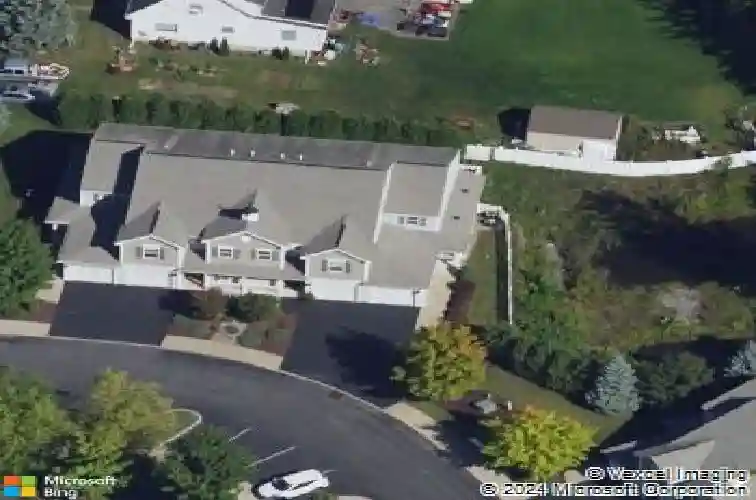 103 cherry blossom ct, schenectady,  NY 12306