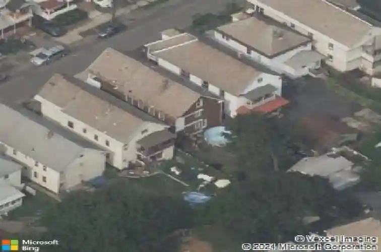 82 robinson st, schenectady,  NY 12304