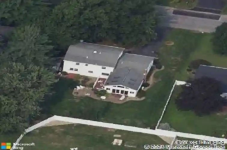 140 acorn dr, schenectady,  NY 12302