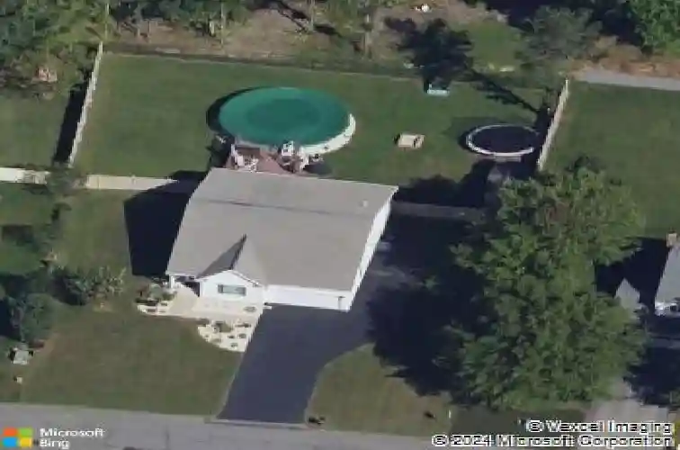 16 glenview dr, schenectady,  NY 12302