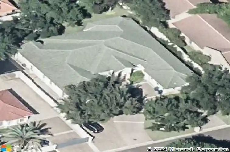 112 canterbury ln, laredo,  TX 78041