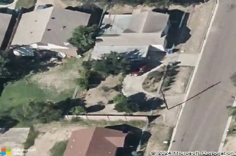 1619 e kearney st, laredo,  TX 78043