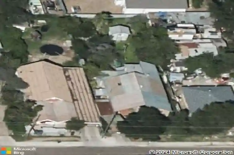 404 w plum st, laredo,  TX 78040