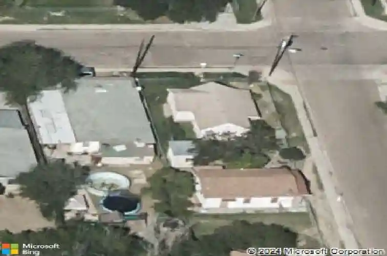 401 w elm st, laredo,  TX 78040