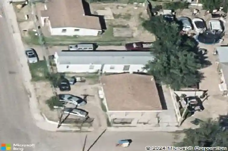 207 n stone ave, laredo,  TX 78040