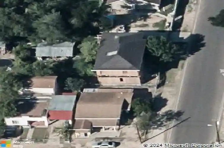 710 n martin ave, laredo,  TX 78043