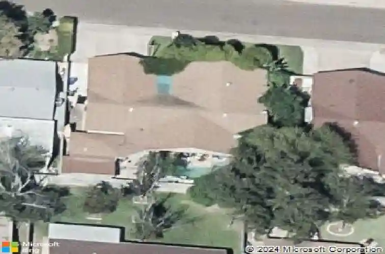 209 gumwood ln, laredo,  TX 78041