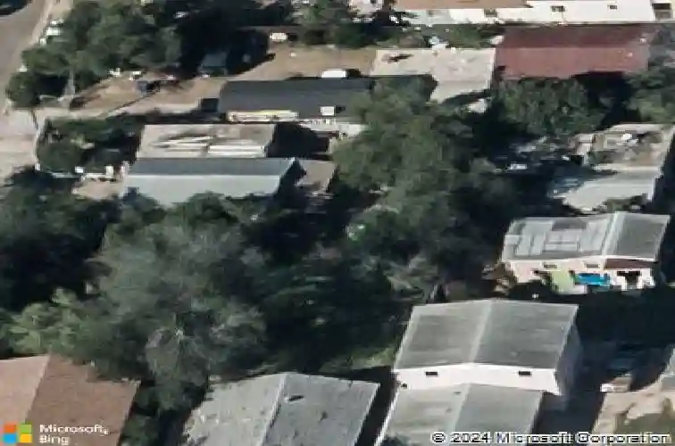 2206 s smith ave, laredo,  TX 78046