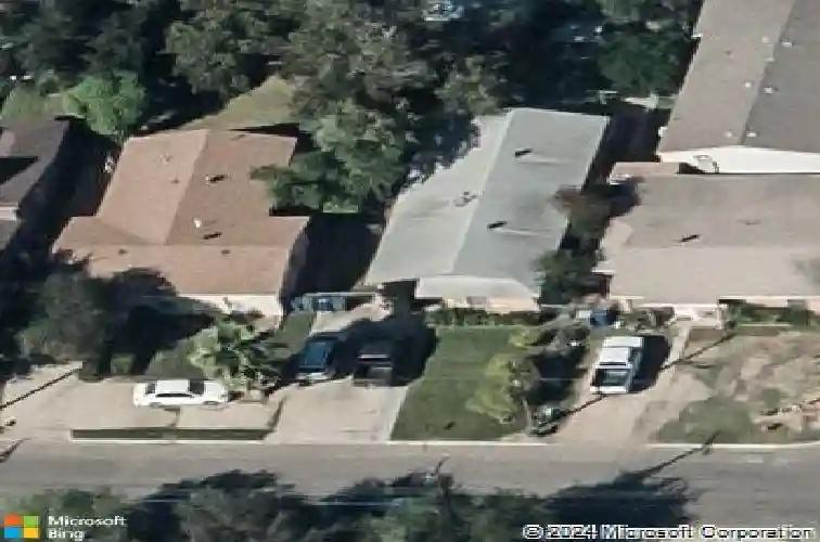 2118 e kearney st, laredo,  TX 78043