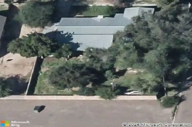 1719 laredo st, laredo,  TX 78043